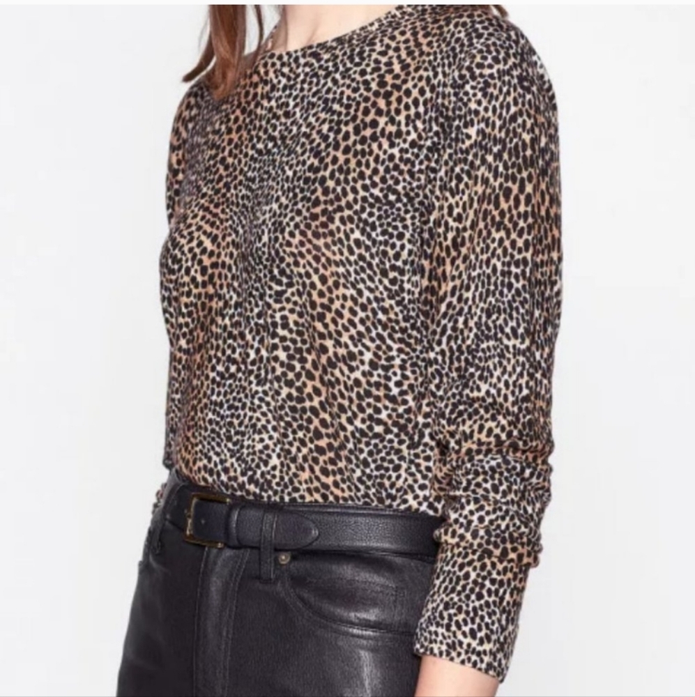 Equipment leopard print wool lightweight sweater size S/P(runs big)new w/out tag